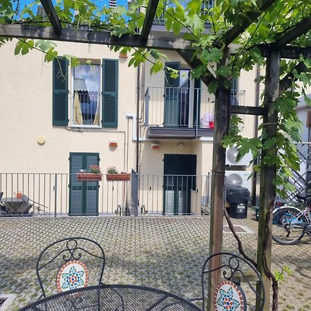 Residenze Lariane Apartment Colico Exterior photo