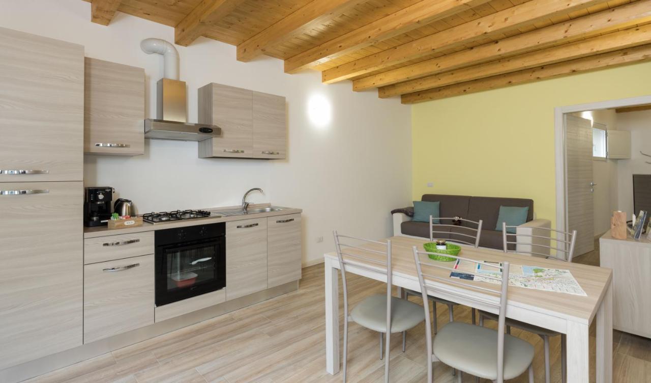 Residenze Lariane Apartment Colico Exterior photo