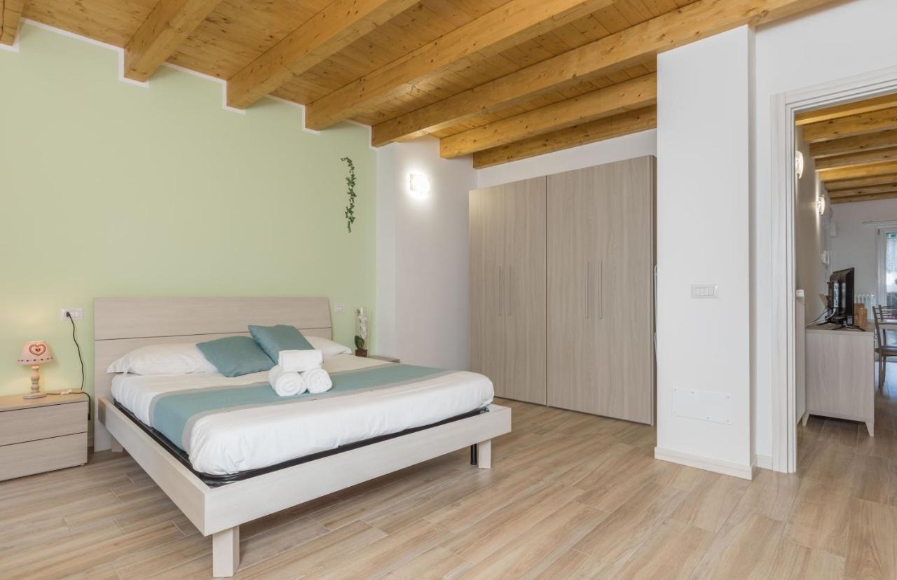 Residenze Lariane Apartment Colico Exterior photo