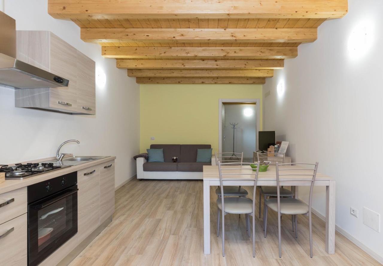 Residenze Lariane Apartment Colico Exterior photo